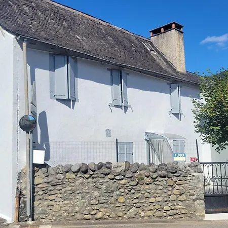 Hébergement de vacances Maison de campagne Issor